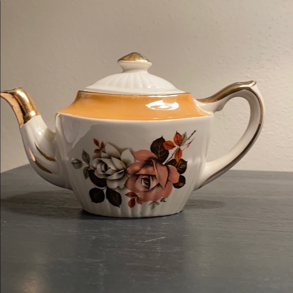 Gibson’s staffordshire england One cup teapot